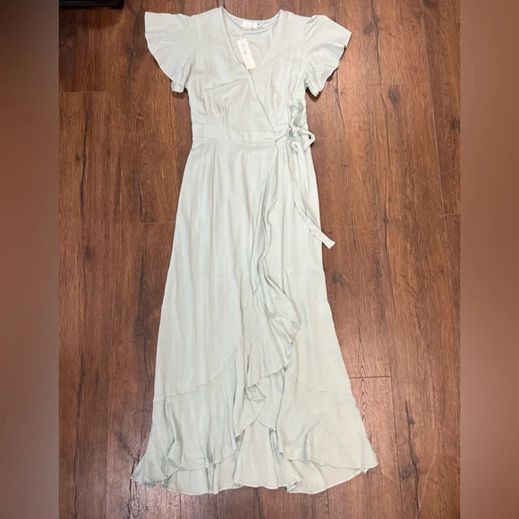 Copy - 🆕 BluIvy mint wrap maxi dress SZ LG - Picture 1 of 4